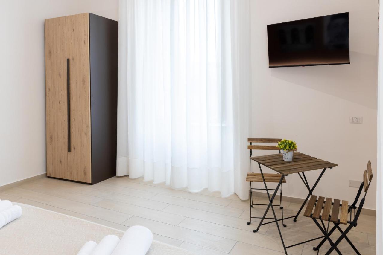 The Heart Guest House 那不勒斯 外观 照片