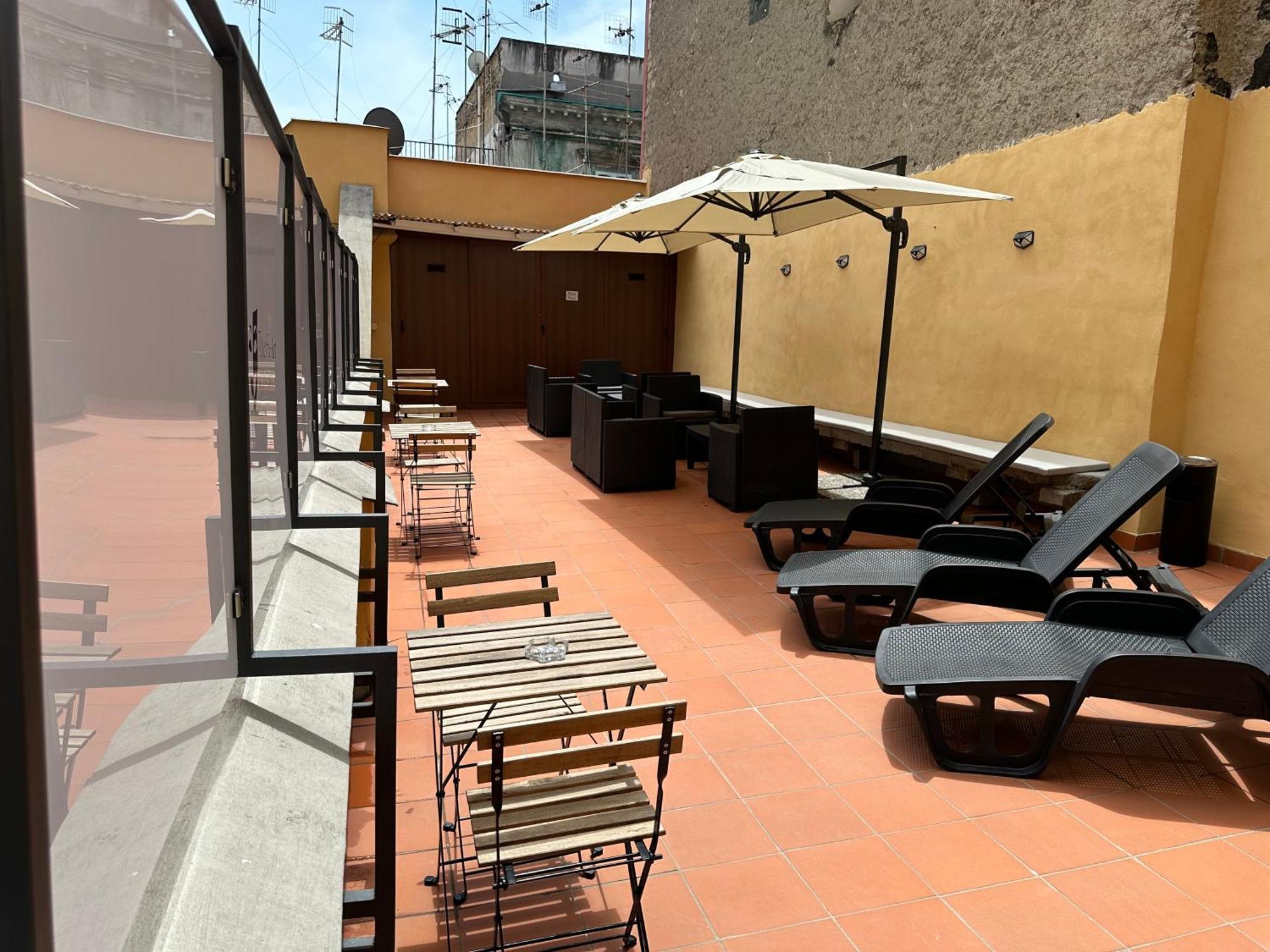 The Heart Guest House 那不勒斯 外观 照片