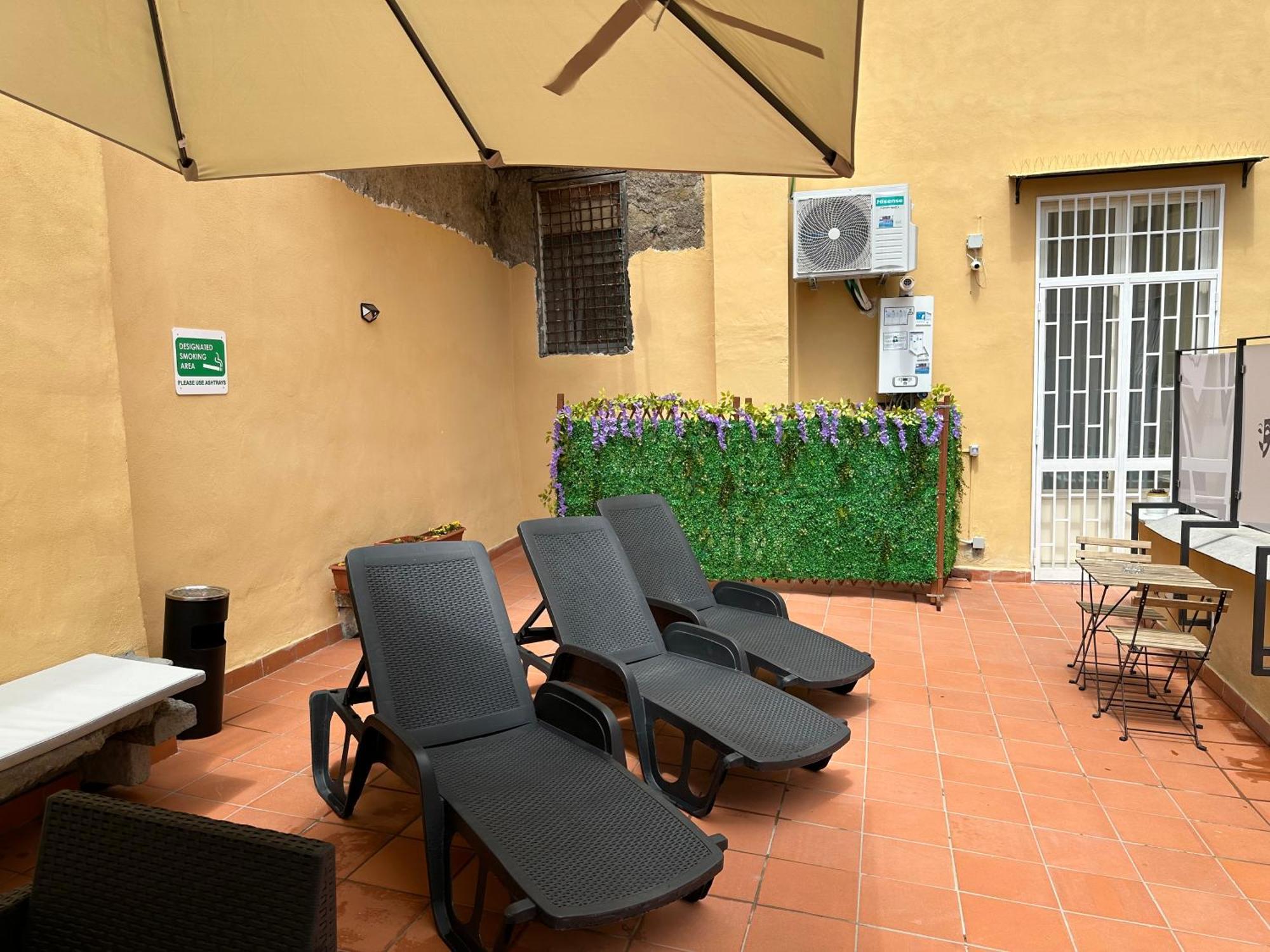 The Heart Guest House 那不勒斯 外观 照片